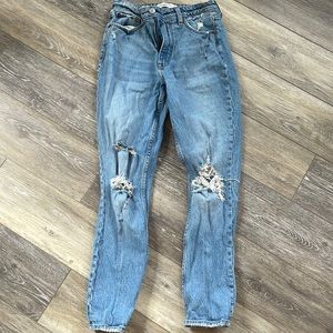 Abercrombie curve love size 26